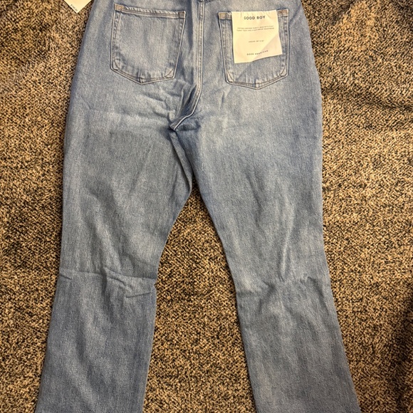 NWT Good American Good Boy Wide Release Hem Jeans Color Indigo085 size 14/32 - Picture 3 of 3